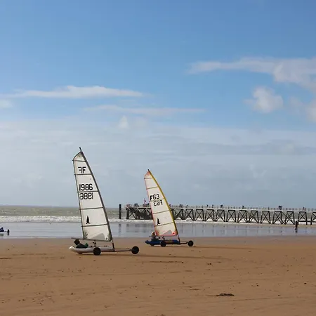 Pour 2 A St-jean-de-mont Avec Jardin *