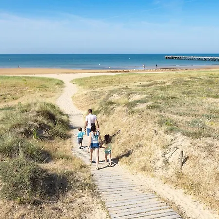 Apartmán Pour 2 A St-jean-de-mont Avec Jardin *